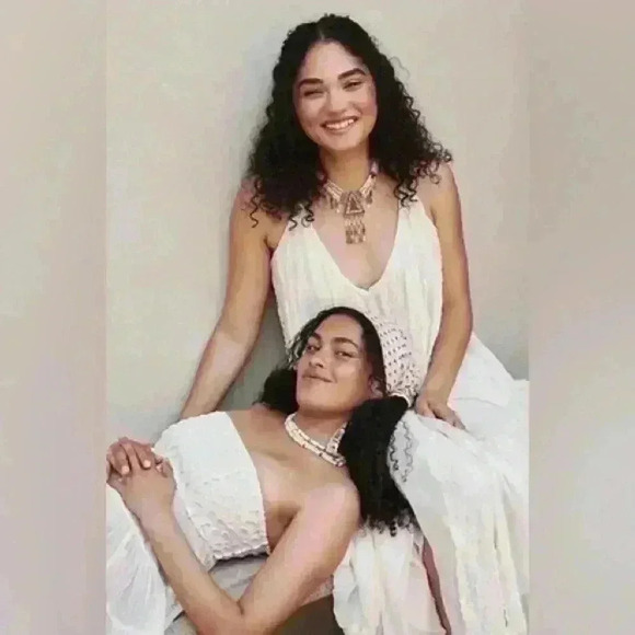 NWT Free People Dollyland Choker Pendant Beaded~ Gold & white - Picture 3 of 4